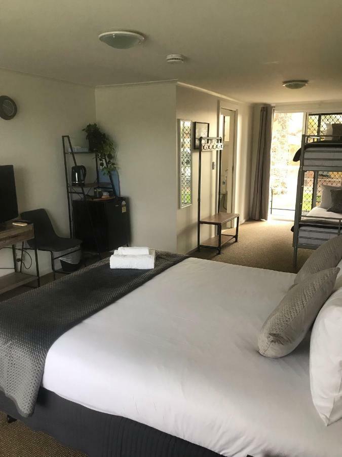 Murray River Queen Hotel Renmark Buitenkant foto